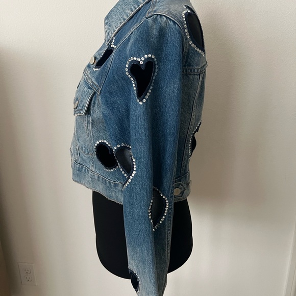 Alice + Olivia Blue Heart Cut-Out Embellished Jeff Denim Jacket NWOT - Picture 6 of 11
